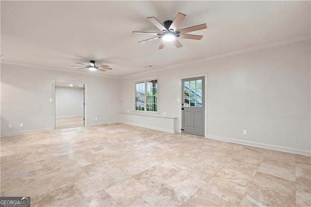 945 Waters Reach Court, Alpharetta, GA 30022