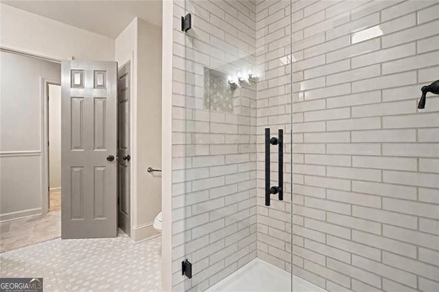 945 Waters Reach Court, Alpharetta, GA 30022