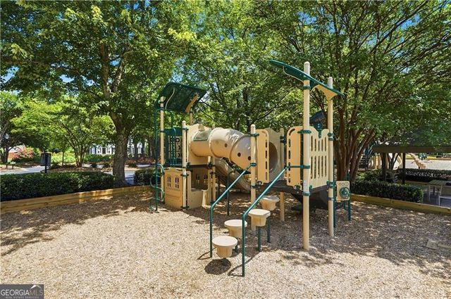 945 Waters Reach Court, Alpharetta, GA 30022