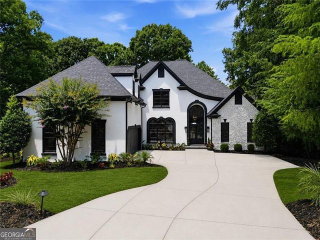 945 Waters Reach Court, Alpharetta, GA 30022
