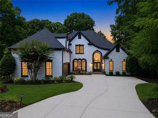 945 Waters Reach Court, Alpharetta, GA 30022