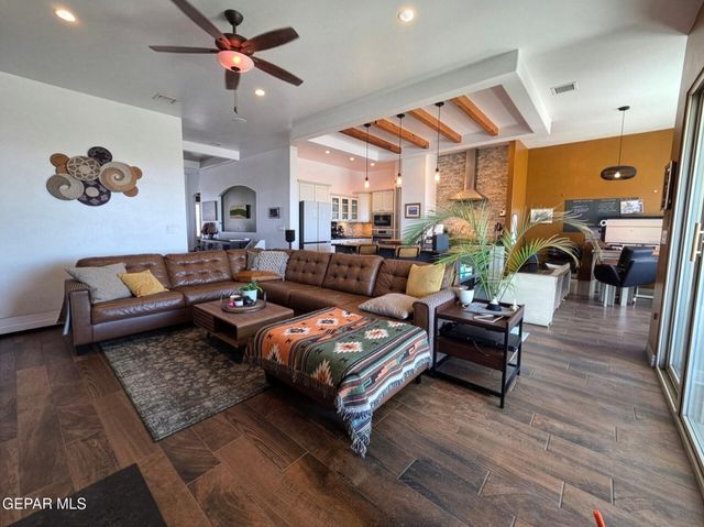 12334 WILLS CRESCENT Court, El Paso, TX 79928
