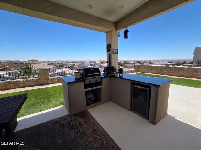 12334 WILLS CRESCENT Court, El Paso, TX 79928