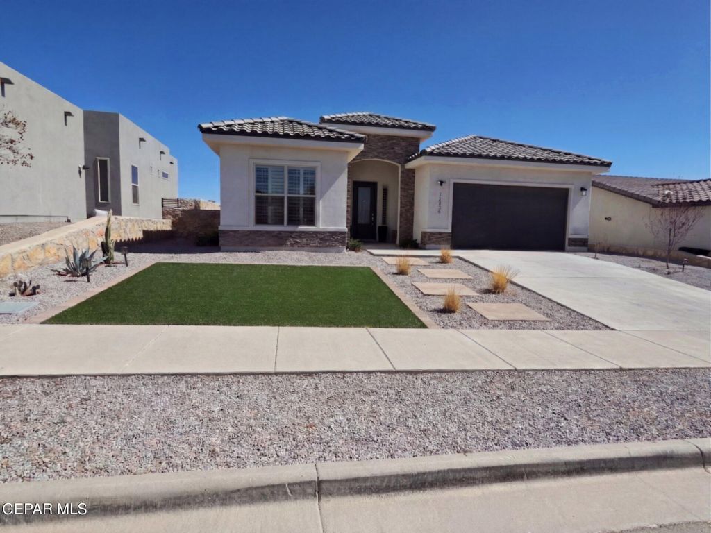 12334 WILLS CRESCENT Court, El Paso, TX 79928