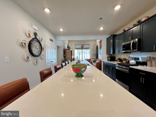 3908 GLACIER BAY PL, White Plains, MD 20695