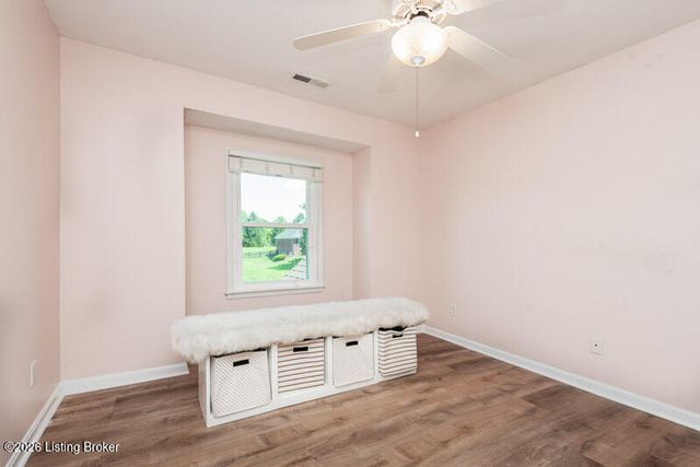 4016 Sheehan Dr, Buckner, KY 40010