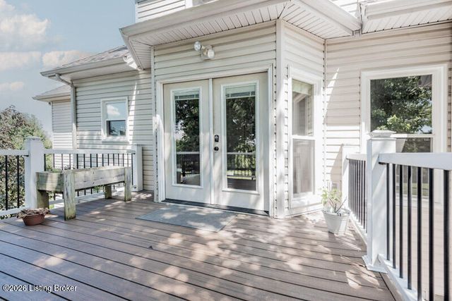4016 Sheehan Dr, Buckner, KY 40010