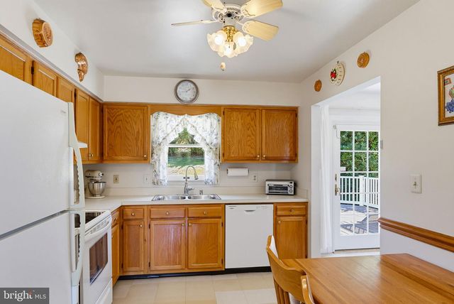 375 SUNSHINE WAY, Westminster, MD 21157