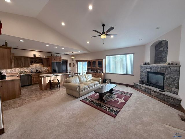 2822 OLIVE GROVE CT, Rapid City, SD 57703