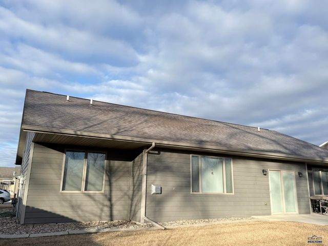 2822 OLIVE GROVE CT, Rapid City, SD 57703