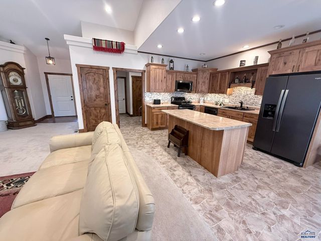 2822 OLIVE GROVE CT, Rapid City, SD 57703