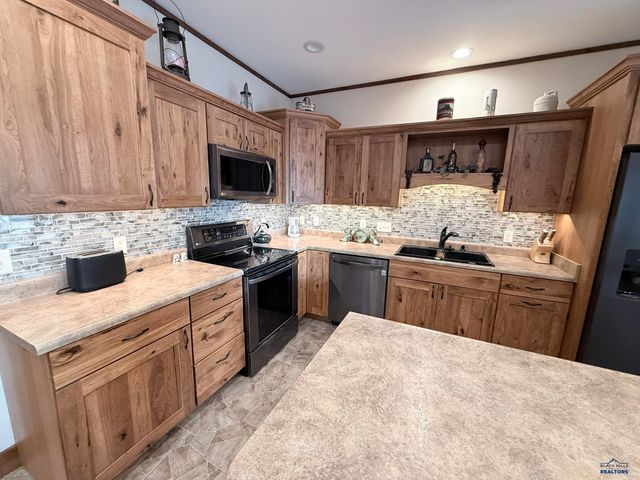 2822 OLIVE GROVE CT, Rapid City, SD 57703