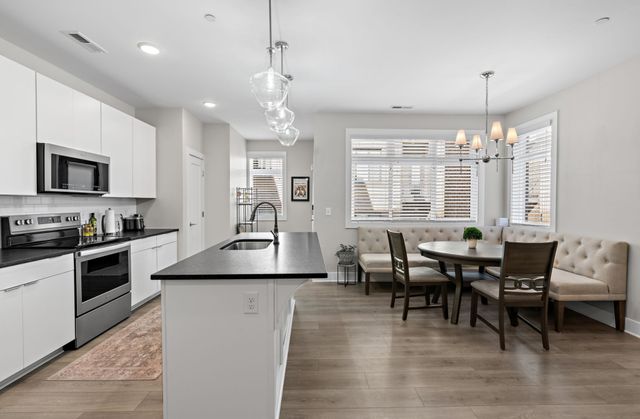 1608 Marshall Hollow Dr Apt 102, Nashville, TN 37203