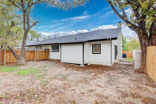 5209 Purple Sage DR A, Austin, TX 78724