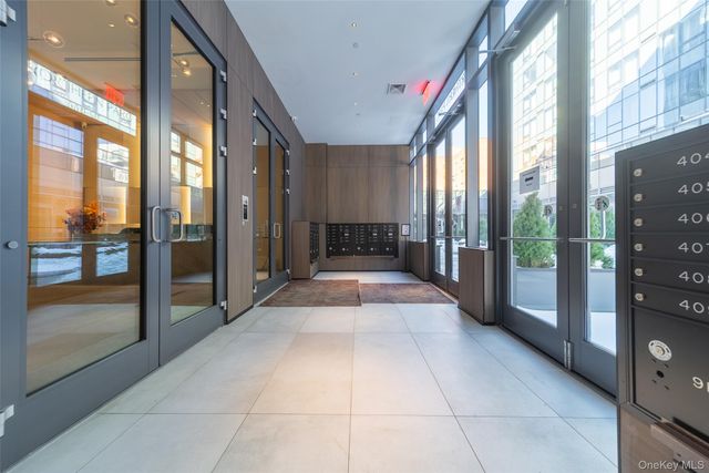 144-49 Northern Boulevard 212, Flushing, NY 11354