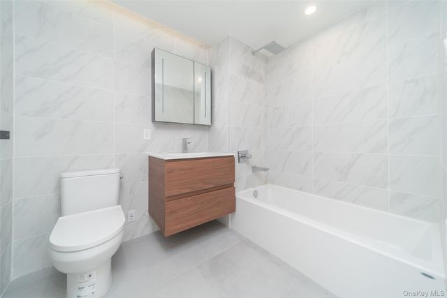 144-49 Northern Boulevard 212, Flushing, NY 11354