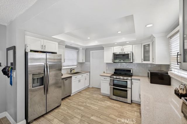 6082 Medford, Huntington Beach, CA 92647