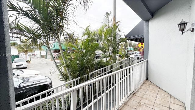 2734 Bird Ave 101, Miami, FL 33133