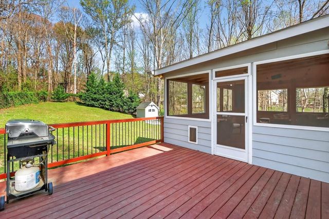 215 Sterling Drive, Canton, GA 30115