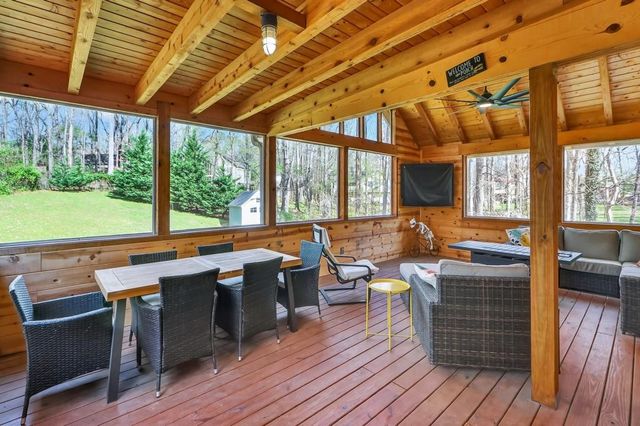 215 Sterling Drive, Canton, GA 30115