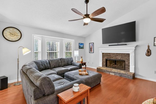 215 Sterling Drive, Canton, GA 30115