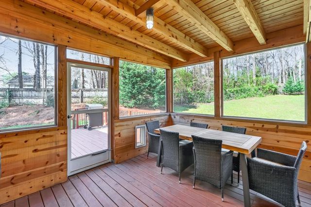 215 Sterling Drive, Canton, GA 30115