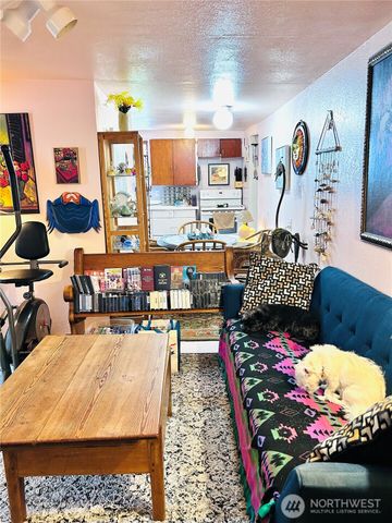 2595 State Route 109, Ocean Shores, WA 98569