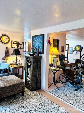 2595 State Route 109, Ocean Shores, WA 98569