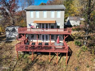 395 Lakeshore Road, Bluff City, TN 37618