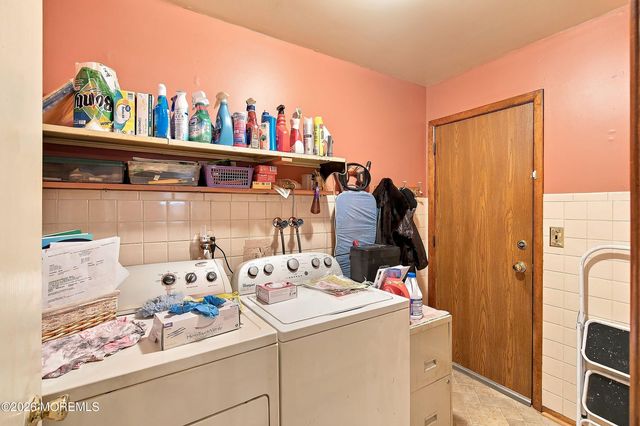 14 Nostrand Drive, Toms River, NJ 08757