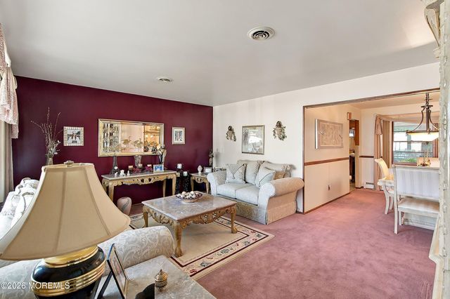 14 Nostrand Drive, Toms River, NJ 08757