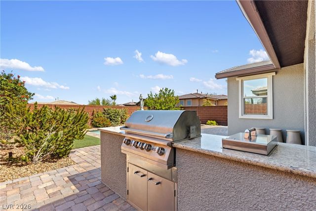 5892 Windy Sky Pass, Las Vegas, NV 89135