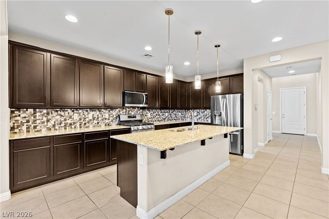 5892 Windy Sky Pass, Las Vegas, NV 89135