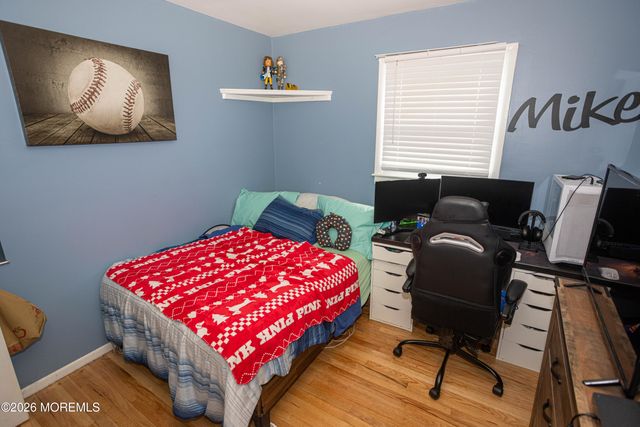 10 Schmitt Street, Sayreville, NJ 08872