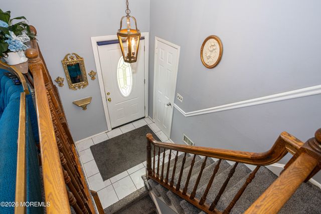 10 Schmitt Street, Sayreville, NJ 08872