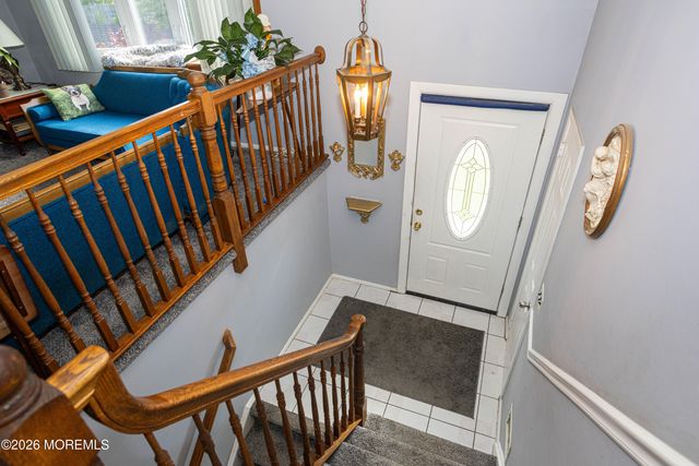 10 Schmitt Street, Sayreville, NJ 08872