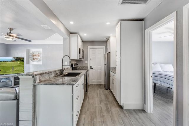 216 Fairweather LN, Fort Myers Beach, FL 33931