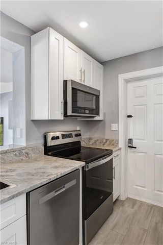 216 Fairweather LN, Fort Myers Beach, FL 33931