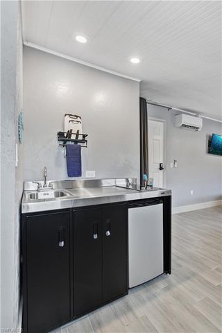 216 Fairweather LN, Fort Myers Beach, FL 33931