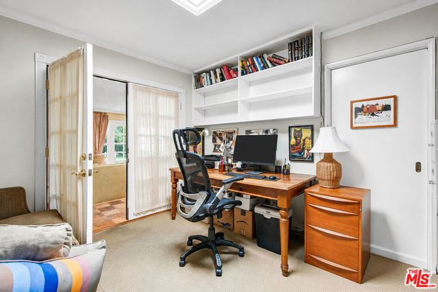 288 Tavistock Avenue, Los Angeles, CA 90049