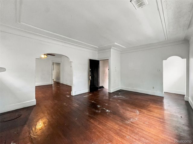 2964 Leslie Street, Detroit, MI 48238