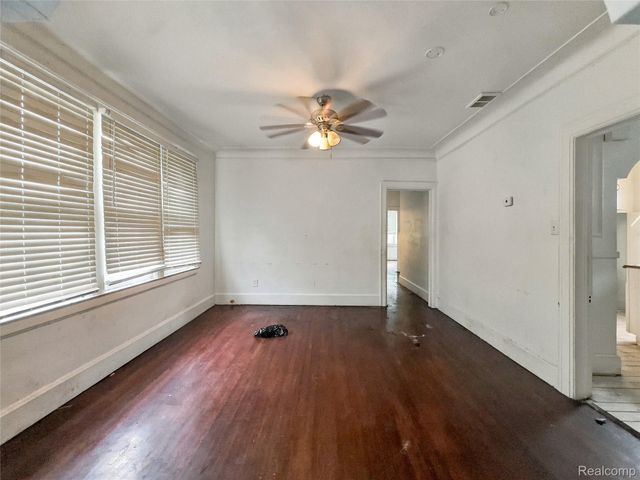 2964 Leslie Street, Detroit, MI 48238