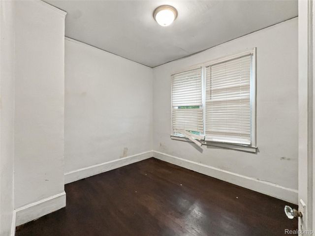 2964 Leslie Street, Detroit, MI 48238