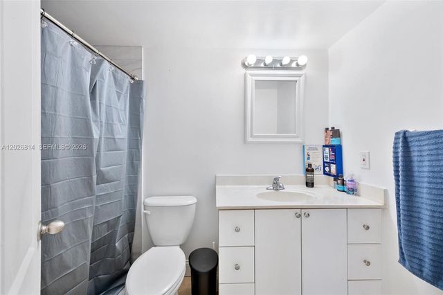 9445 SW 76th Street U4, Miami, FL 33173