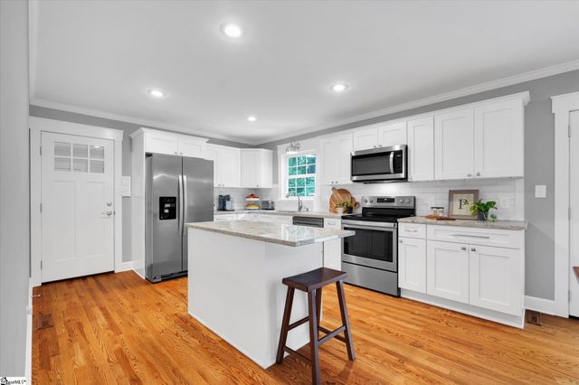 318 Gilstrap Drive, Liberty, SC 29657