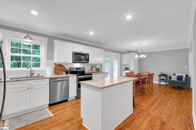 318 Gilstrap Drive, Liberty, SC 29657