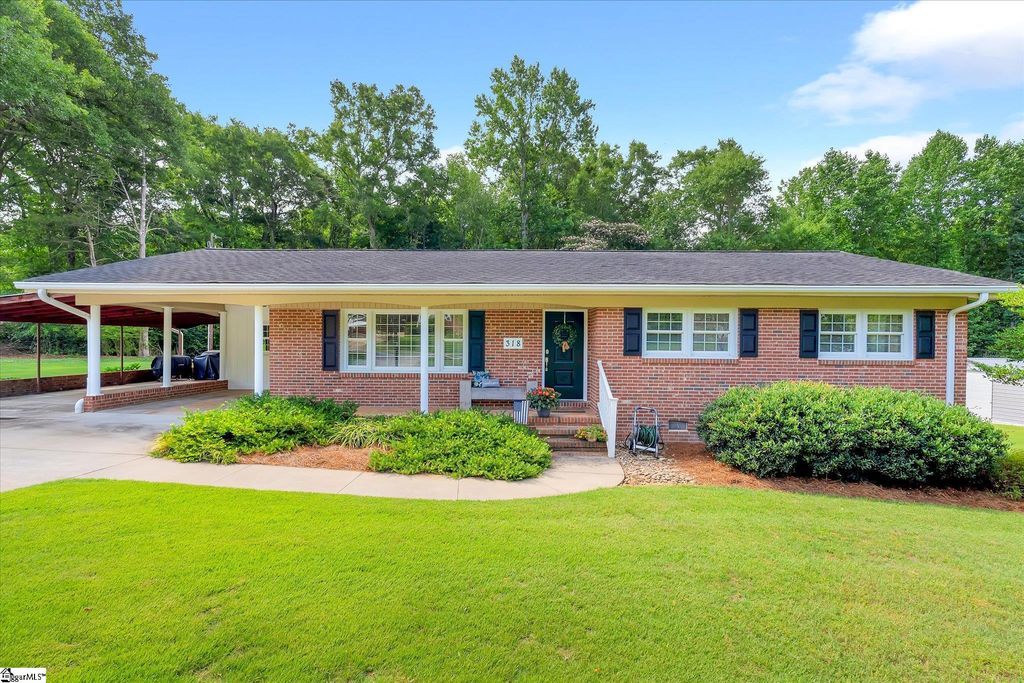 318 Gilstrap Drive, Liberty, SC 29657