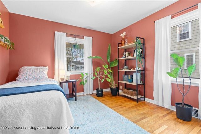 1516 Berkeley Drive, Lansing, MI 48910