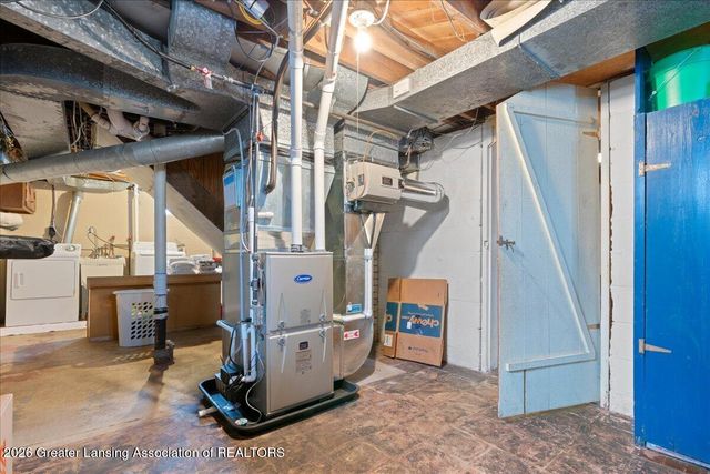 1516 Berkeley Drive, Lansing, MI 48910