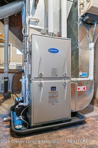 1516 Berkeley Drive, Lansing, MI 48910